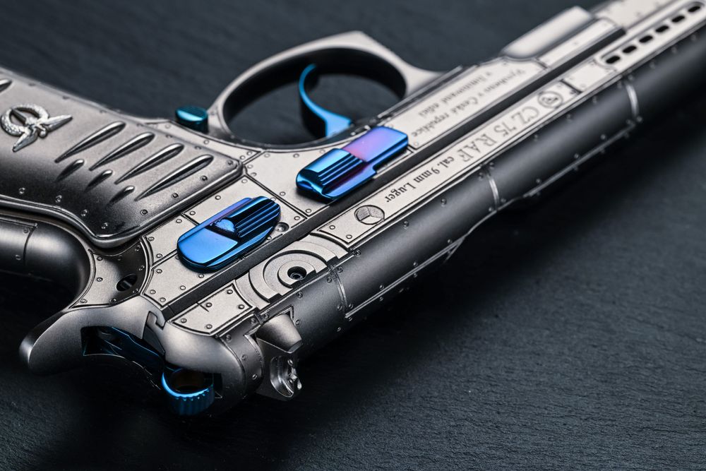 Join the auction of CZ 75 RAF